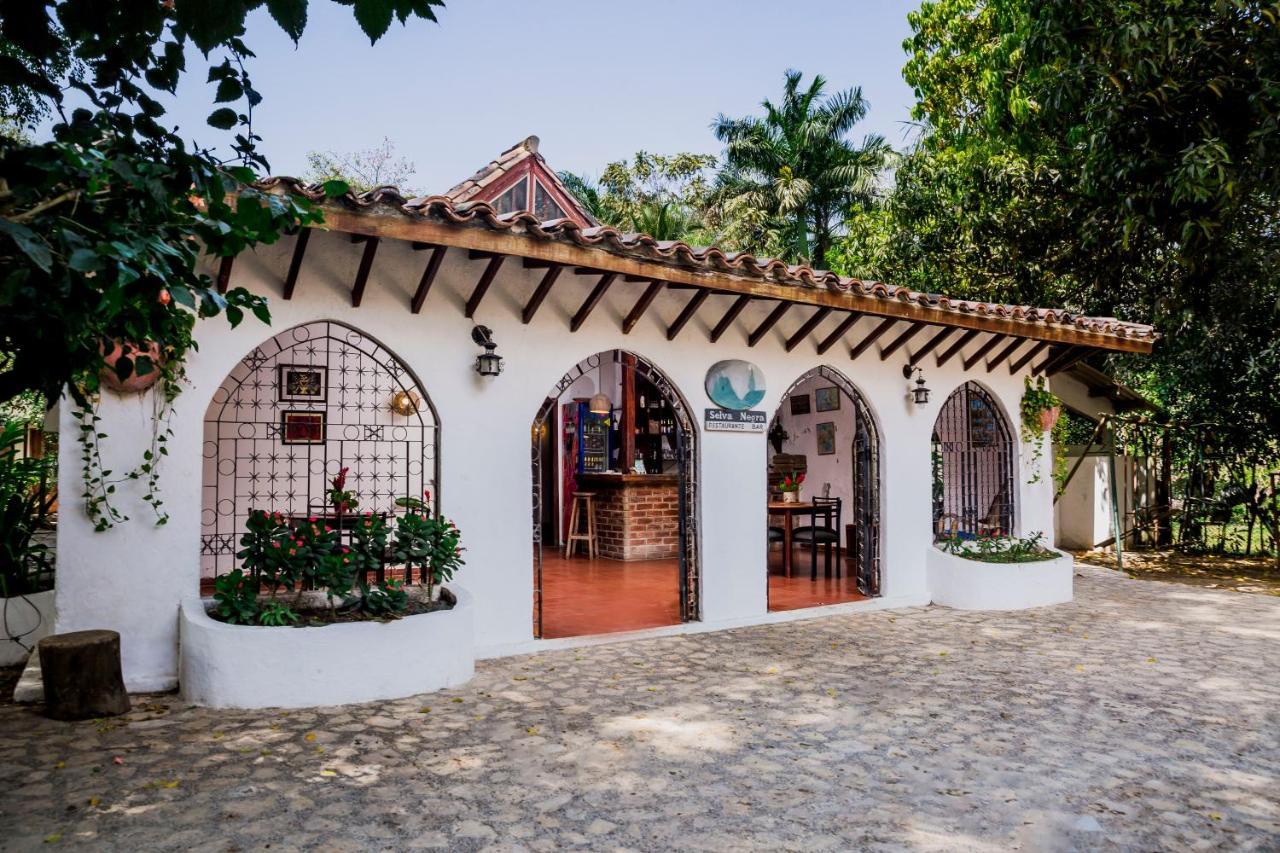 Hotel Restaurante Selva Negra Turbaco Dış mekan fotoğraf